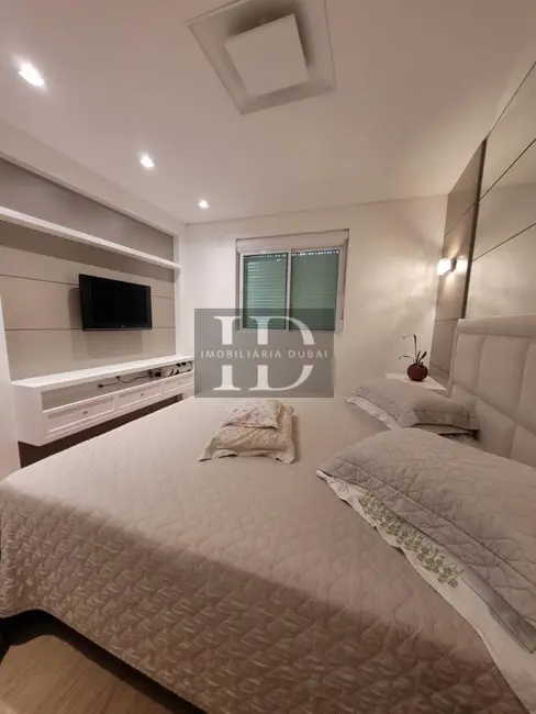 Apartamento com 4 quartos à venda, 135m2 em Centro, Balneario Camboriu - SC - imagem 8 Foto 8 de Apartamento com 4 quartos à venda, 135m2 em Centro, Balneario Camboriu - SC