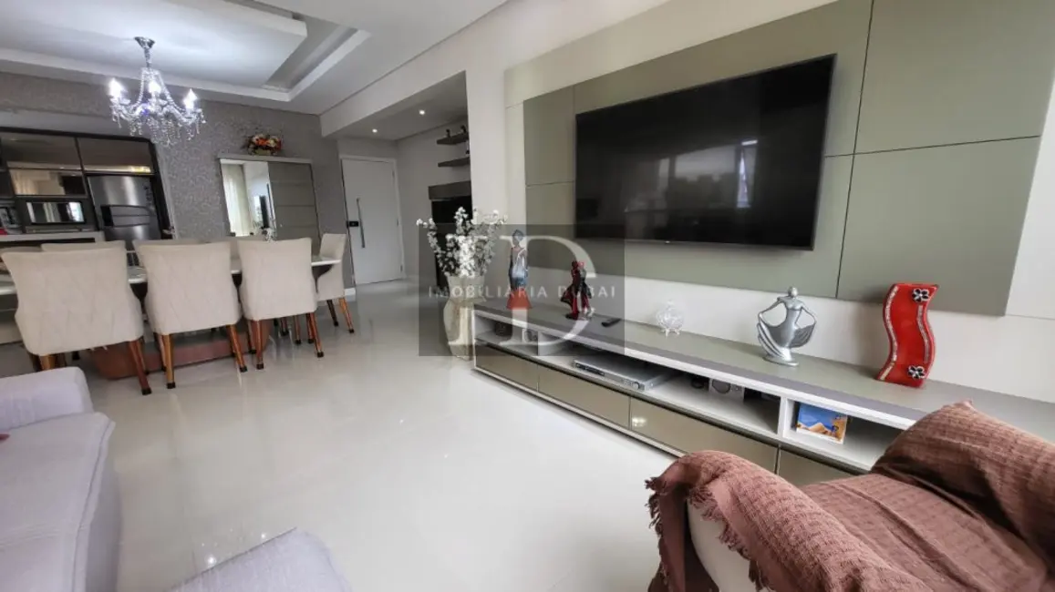 Foto 5 de Apartamento com 3 quartos à venda, 139m2 em Centro, Balneario Camboriu - SC