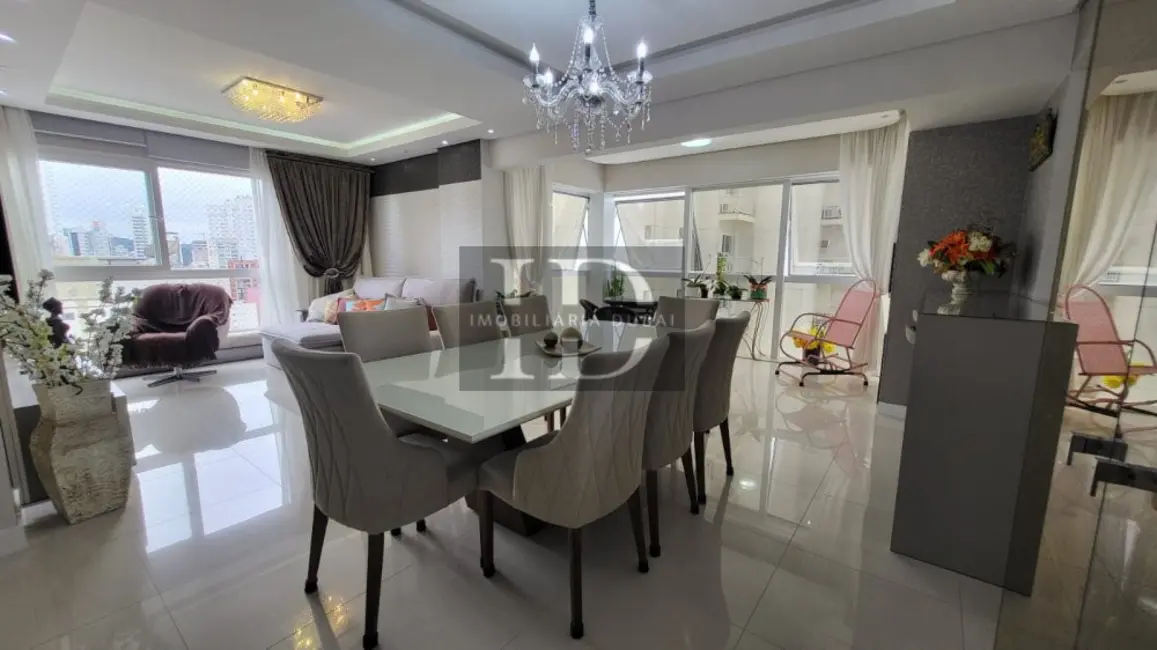 Foto 4 de Apartamento com 3 quartos à venda, 139m2 em Centro, Balneario Camboriu - SC