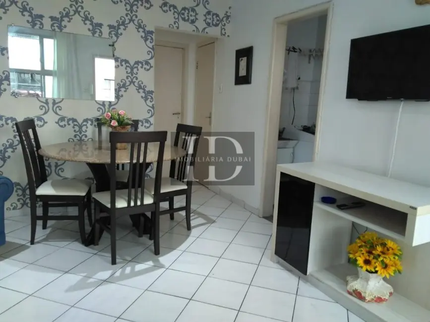 Foto 3 de Apartamento com 2 quartos à venda, 61m2 em Centro, Balneario Camboriu - SC