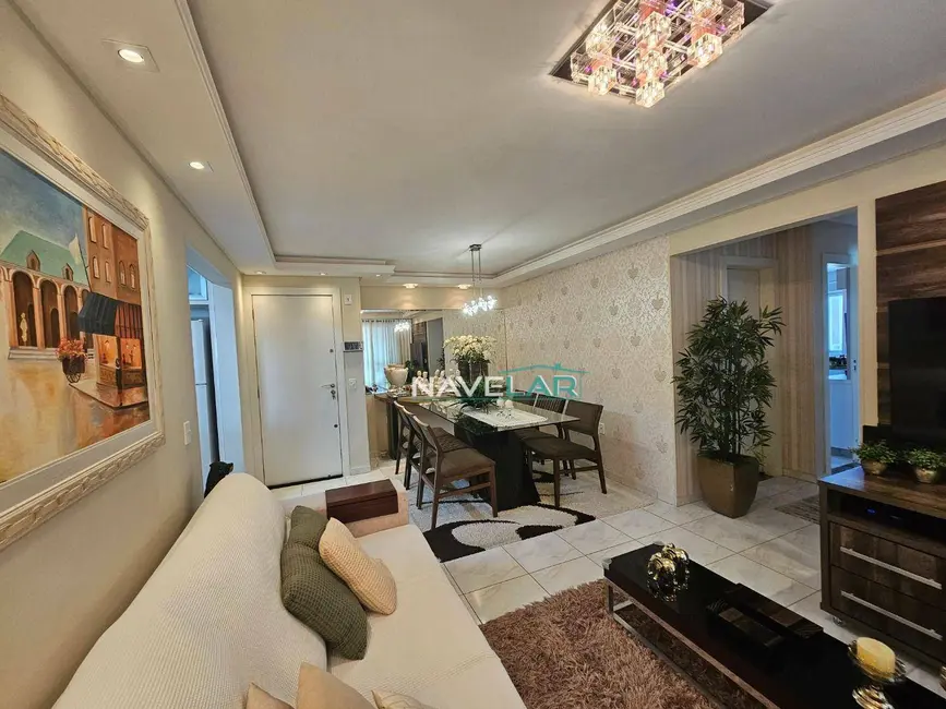 Foto 1 de Apartamento com 3 quartos à venda, 120m2 em Gravatá, Navegantes - SC