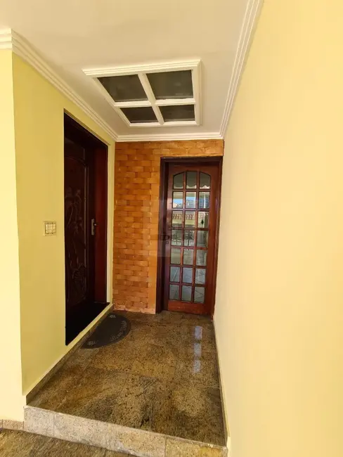 Foto 2 de Casa com 3 quartos à venda, 246m2 em Vila Pires, Santo Andre - SP