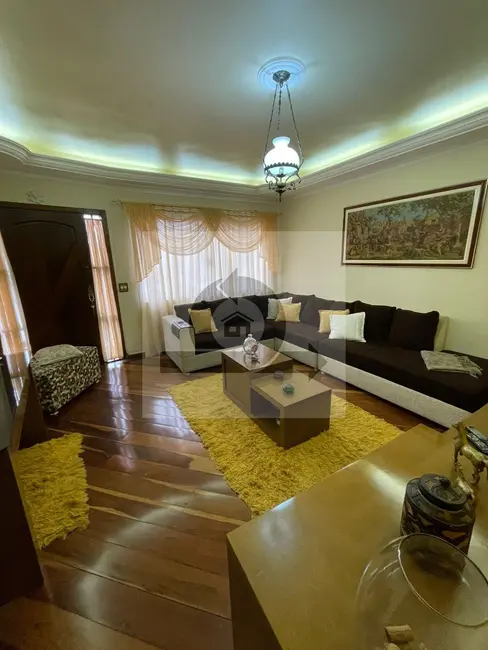 Casa com 3 quartos à venda, 157m2 em Vila Pinheirinho, Santo Andre - SP - imagem 1 Foto 1 de Casa com 3 quartos à venda, 157m2 em Vila Pinheirinho, Santo Andre - SP