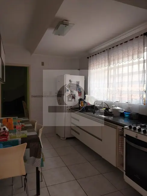 Foto 9 de Casa com 3 quartos à venda, 200m2 em Vila Pires, Santo Andre - SP