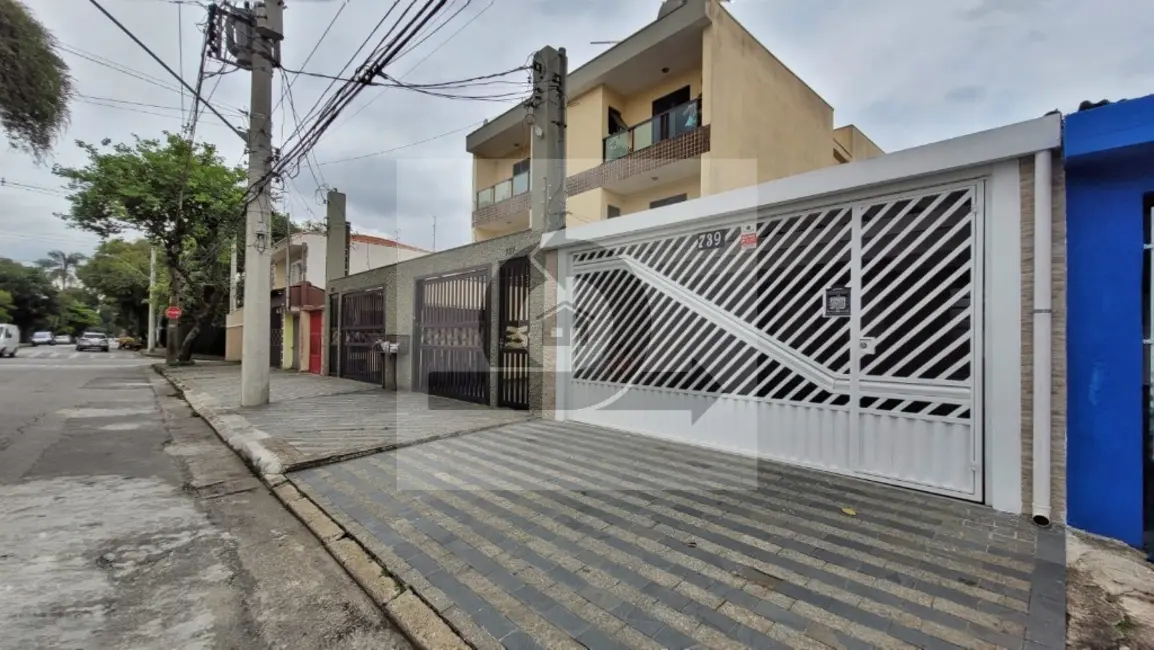 Foto 2 de Casa com 2 quartos à venda, 140m2 em Vila Pires, Santo Andre - SP