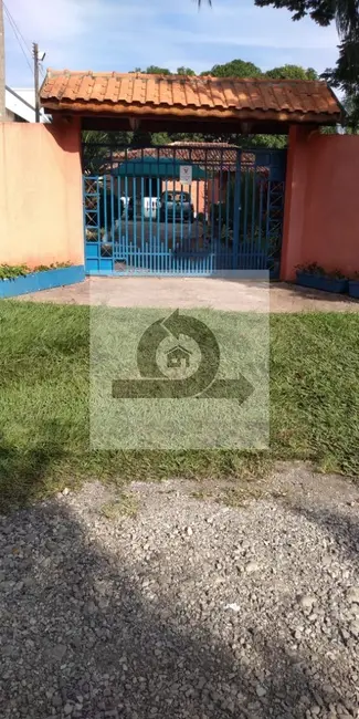 Chácara com 3 quartos à venda, 200m2 em Tiete - SP - imagem 9 Foto 9 de Chácara com 3 quartos à venda, 200m2 em Tiete - SP