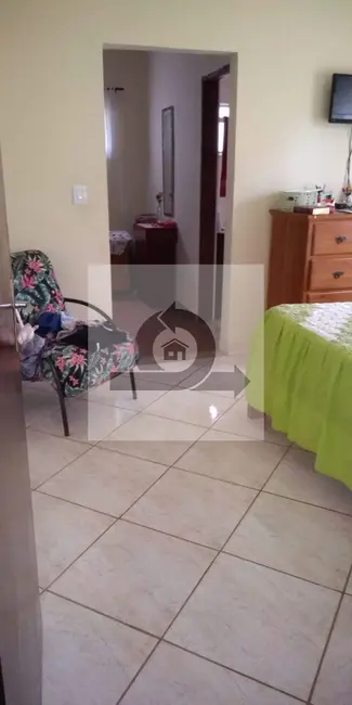 Chácara com 3 quartos à venda, 200m2 em Tiete - SP - imagem 8 Foto 8 de Chácara com 3 quartos à venda, 200m2 em Tiete - SP