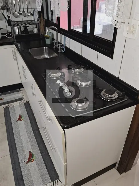 Casa com 3 quartos à venda, 228m2 em Jardim Europa, Santo Andre - SP - imagem 3 Foto 3 de Casa com 3 quartos à venda, 228m2 em Jardim Europa, Santo Andre - SP