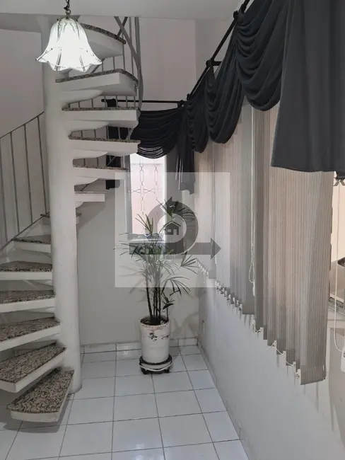 Foto 8 de Casa com 3 quartos à venda, 250m2 em Vila Guarani, Santo Andre - SP