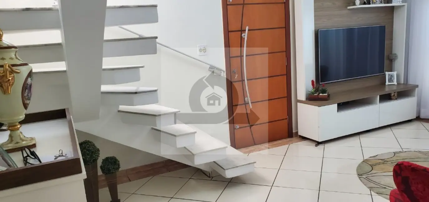Foto 2 de Casa com 3 quartos à venda, 150m2 em Vila Alzira, Santo Andre - SP