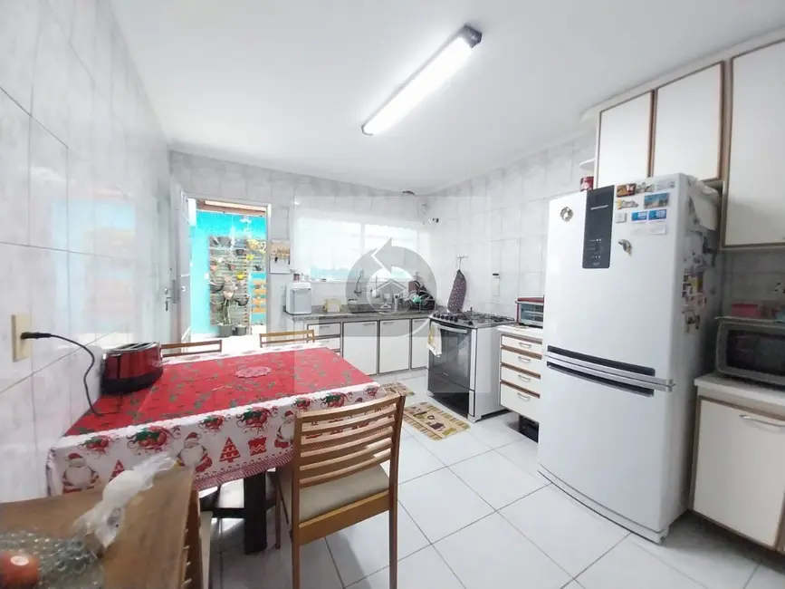 Foto 3 de Casa com 3 quartos à venda, 112m2 em Vila Scarpelli, Santo Andre - SP