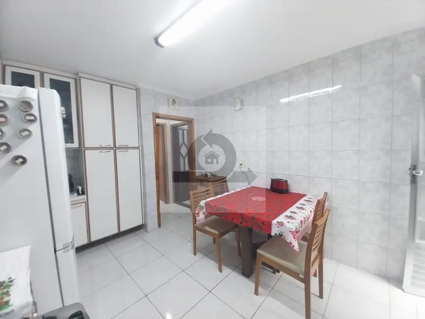 Foto 6 de Casa com 3 quartos à venda, 112m2 em Vila Scarpelli, Santo Andre - SP