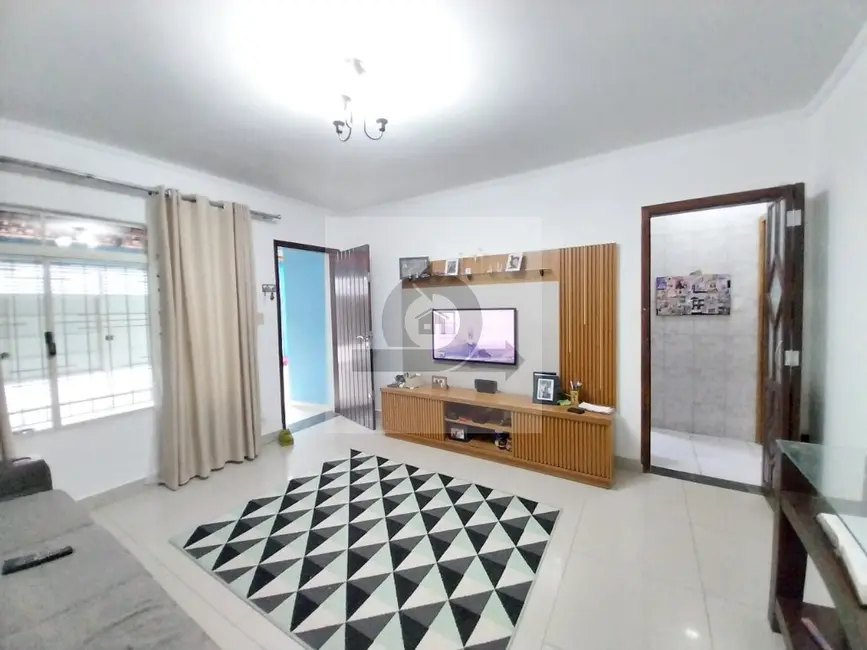 Foto 1 de Casa com 3 quartos à venda, 112m2 em Vila Scarpelli, Santo Andre - SP