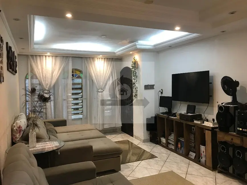 Casa com 3 quartos à venda, 188m2 em Jardim Las Vegas, Santo Andre - SP - imagem 1 Foto 1 de Casa com 3 quartos à venda, 188m2 em Jardim Las Vegas, Santo Andre - SP