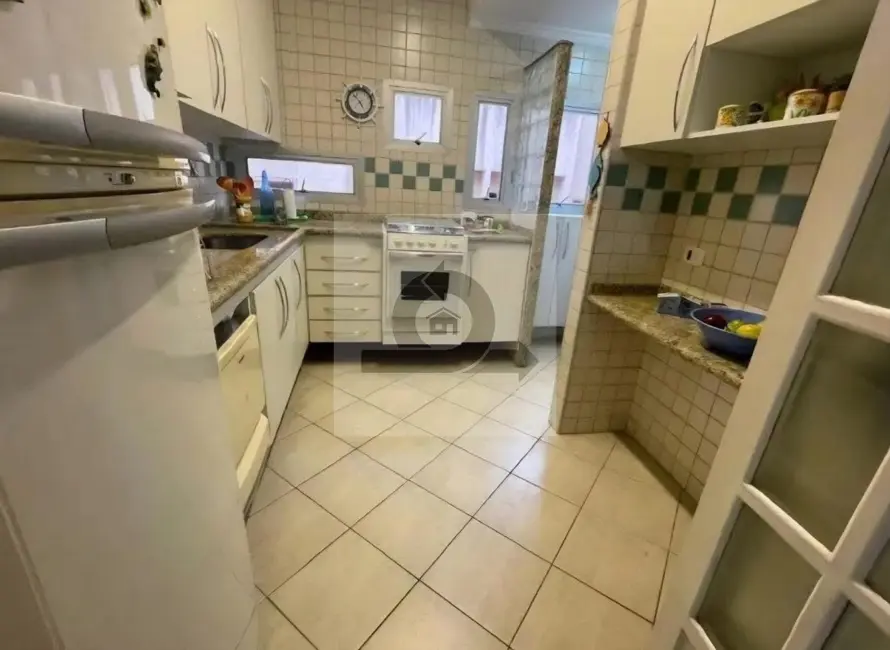 Foto 4 de Apartamento com 2 quartos à venda, 60m2 em Enseada, Guaruja - SP