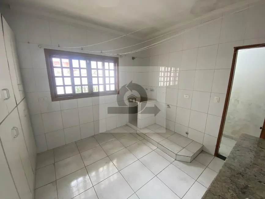 Casa com 3 quartos à venda, 293m2 em Vila Pires, Santo Andre - SP - imagem 8 Foto 8 de Casa com 3 quartos à venda, 293m2 em Vila Pires, Santo Andre - SP