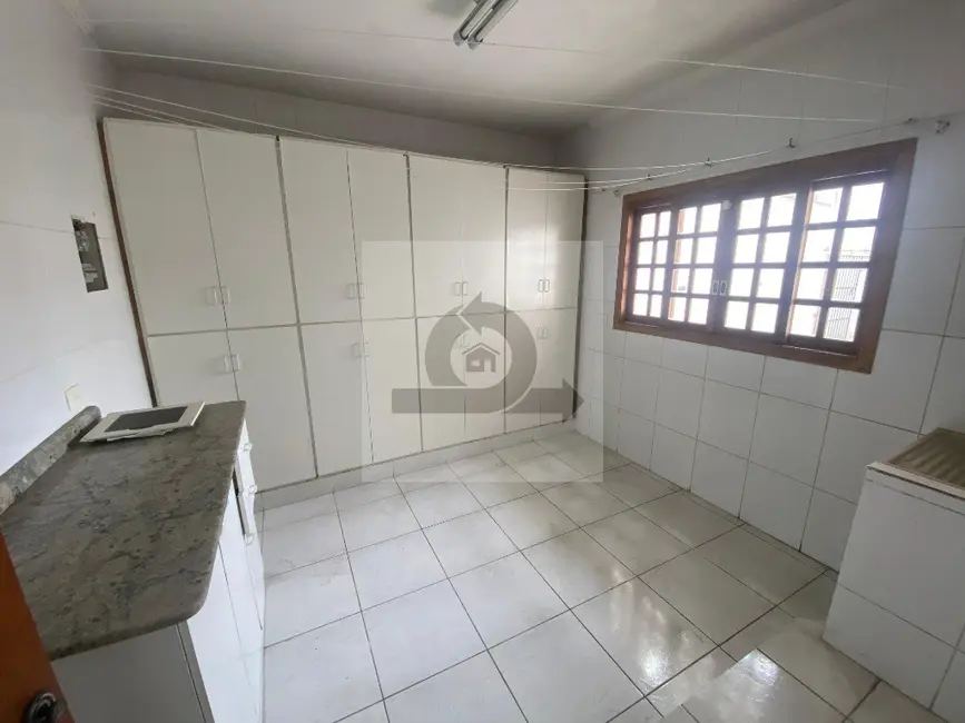 Casa com 3 quartos à venda, 293m2 em Vila Pires, Santo Andre - SP - imagem 6 Foto 6 de Casa com 3 quartos à venda, 293m2 em Vila Pires, Santo Andre - SP
