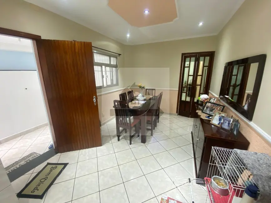 Casa com 3 quartos à venda, 294m2 em Vila Pires, Santo Andre - SP - imagem 6 Foto 6 de Casa com 3 quartos à venda, 294m2 em Vila Pires, Santo Andre - SP