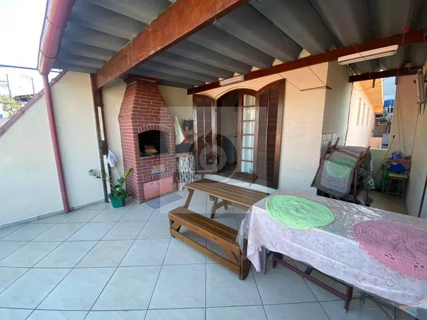 Foto 3 de Casa com 3 quartos à venda, 198m2 em Jardim do Estádio, Santo Andre - SP