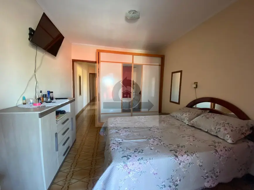 Foto 4 de Casa com 3 quartos à venda, 198m2 em Jardim do Estádio, Santo Andre - SP