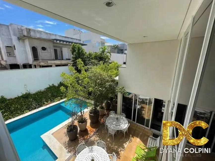 Casa de Condomínio com 5 quartos à venda, 600m2 em Jardim Itália, Cuiaba - MT - imagem 5 Foto 5 de Casa de Condomínio com 5 quartos à venda, 600m2 em Jardim Itália, Cuiaba - MT