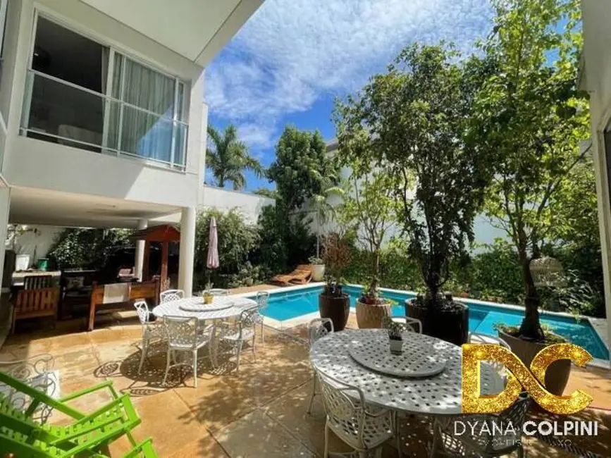 Casa de Condomínio com 5 quartos à venda, 600m2 em Jardim Itália, Cuiaba - MT - imagem 9 Foto 9 de Casa de Condomínio com 5 quartos à venda, 600m2 em Jardim Itália, Cuiaba - MT