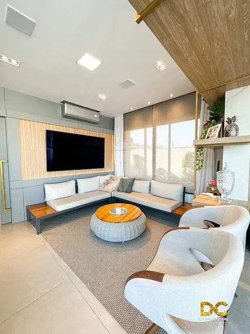 Casa de Condomínio com 4 quartos à venda, 276m2 em Ribeirão do Lipa, Cuiaba - MT - imagem 4 Foto 4 de Casa de Condomínio com 4 quartos à venda, 276m2 em Ribeirão do Lipa, Cuiaba - MT