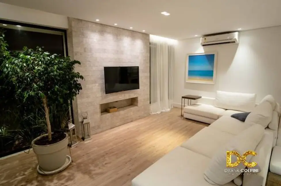 Foto 4 de Casa de Condomínio com 5 quartos à venda, 353m2 em Petrópolis, Varzea Grande - MT