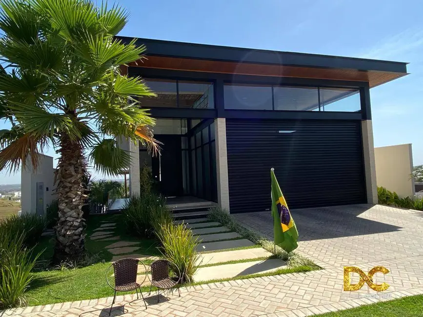 Foto 1 de Casa de Condomínio com 3 quartos à venda, 370m2 em Santa Rosa, Cuiaba - MT