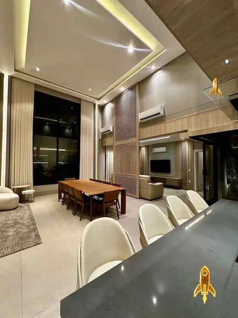 Foto 5 de Casa de Condomínio com 3 quartos à venda, 239m2 em Santa Rosa, Cuiaba - MT
