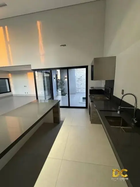 Foto 4 de Casa de Condomínio com 3 quartos à venda, 239m2 em Santa Rosa, Cuiaba - MT