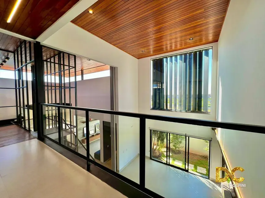 Casa de Condomínio com 3 quartos à venda, 350m2 em Cuiaba - MT - imagem 5 Foto 5 de Casa de Condomínio com 3 quartos à venda, 350m2 em Cuiaba - MT