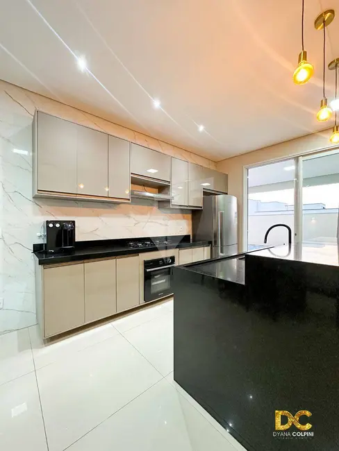 Casa de Condomínio com 4 quartos à venda, 250m2 em Jardim Imperial, Cuiaba - MT - imagem 7 Foto 7 de Casa de Condomínio com 4 quartos à venda, 250m2 em Jardim Imperial, Cuiaba - MT