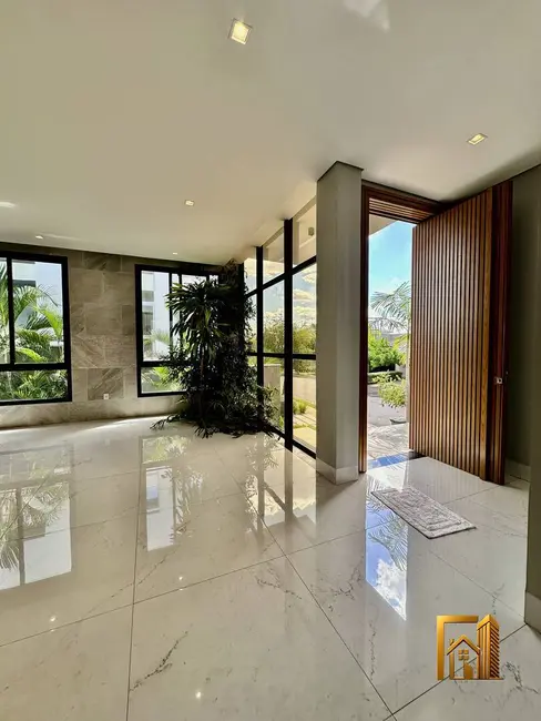 Casa de Condomínio com 4 quartos à venda, 354m2 em Santa Rosa, Cuiaba - MT - imagem 4 Foto 4 de Casa de Condomínio com 4 quartos à venda, 354m2 em Santa Rosa, Cuiaba - MT