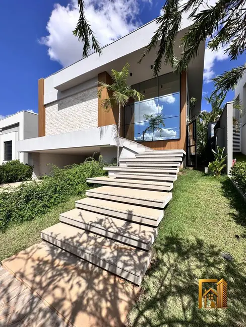 Casa de Condomínio com 4 quartos à venda, 354m2 em Santa Rosa, Cuiaba - MT - imagem 1 Foto 1 de Casa de Condomínio com 4 quartos à venda, 354m2 em Santa Rosa, Cuiaba - MT