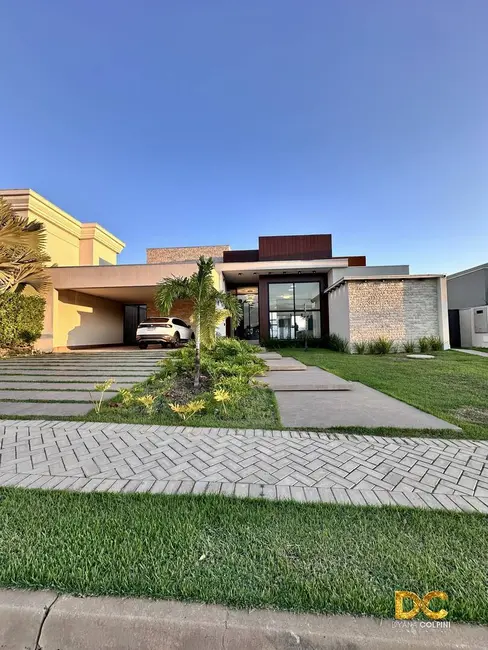Casa de Condomínio com 3 quartos à venda, 340m2 em Morada dos Nobres, Cuiaba - MT - imagem 1 Foto 1 de Casa de Condomínio com 3 quartos à venda, 340m2 em Morada dos Nobres, Cuiaba - MT