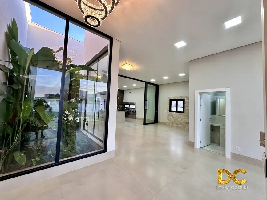 Casa de Condomínio com 3 quartos à venda, 340m2 em Morada dos Nobres, Cuiaba - MT - imagem 8 Foto 8 de Casa de Condomínio com 3 quartos à venda, 340m2 em Morada dos Nobres, Cuiaba - MT