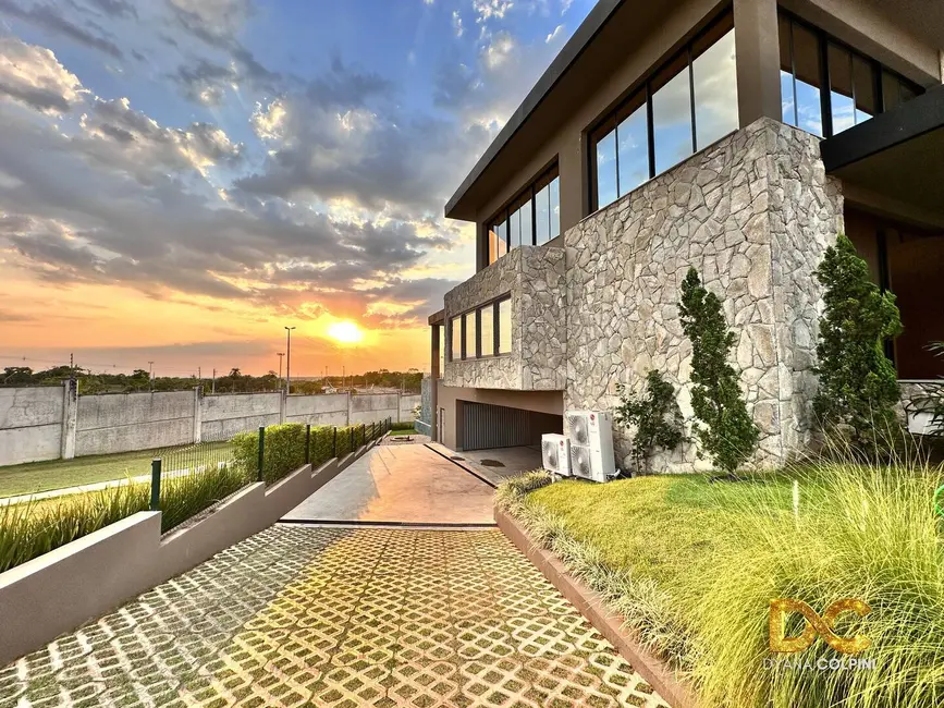 Foto 8 de Casa de Condomínio com 4 quartos à venda, 634m2 em Santa Rosa, Cuiaba - MT
