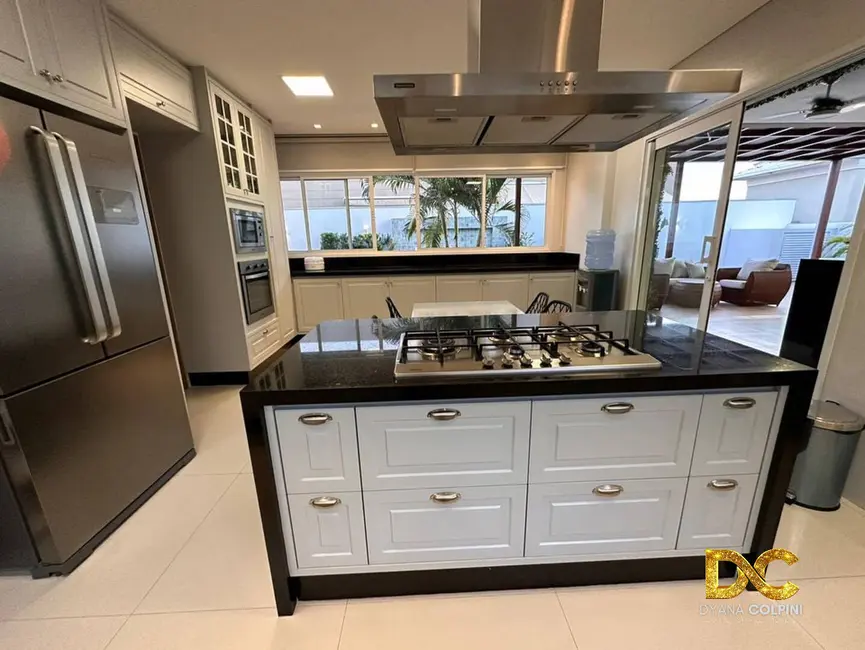 Foto 3 de Casa de Condomínio com 5 quartos à venda, 352m2 em Ribeirão do Lipa, Cuiaba - MT