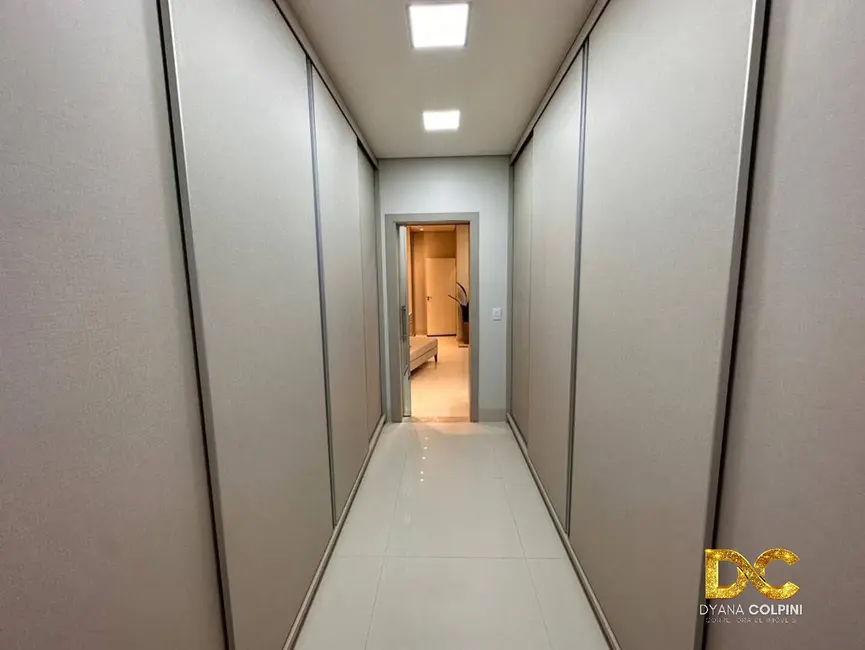 Foto 5 de Casa de Condomínio com 5 quartos à venda, 352m2 em Ribeirão do Lipa, Cuiaba - MT