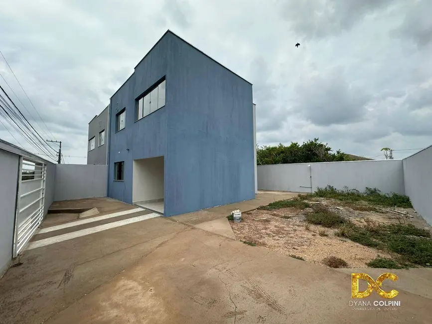 Casa com 3 quartos à venda, 128m2 em Jardim Universitário, Cuiaba - MT - imagem 3 Foto 3 de Casa com 3 quartos à venda, 128m2 em Jardim Universitário, Cuiaba - MT