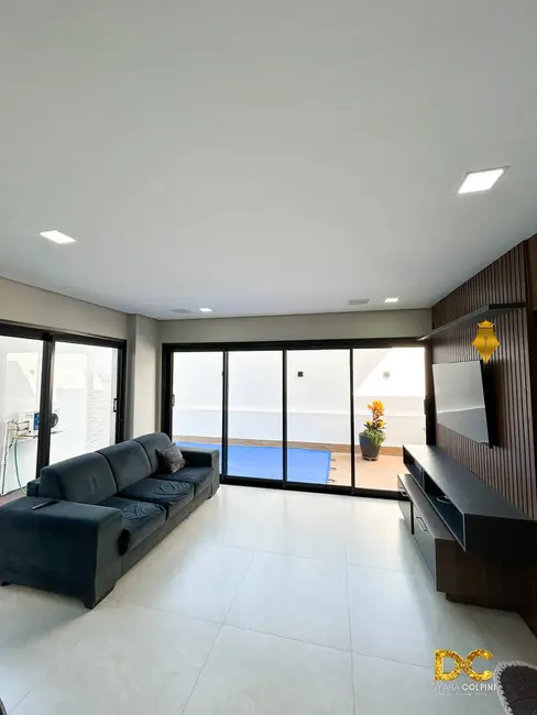 Foto 2 de Casa de Condomínio com 4 quartos à venda, 289m2 em Cuiaba - MT