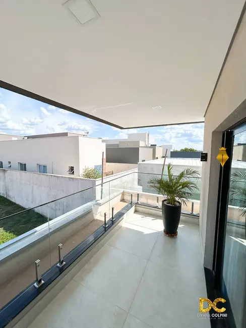 Casa de Condomínio com 4 quartos à venda, 289m2 em Cuiaba - MT - imagem 9 Foto 9 de Casa de Condomínio com 4 quartos à venda, 289m2 em Cuiaba - MT