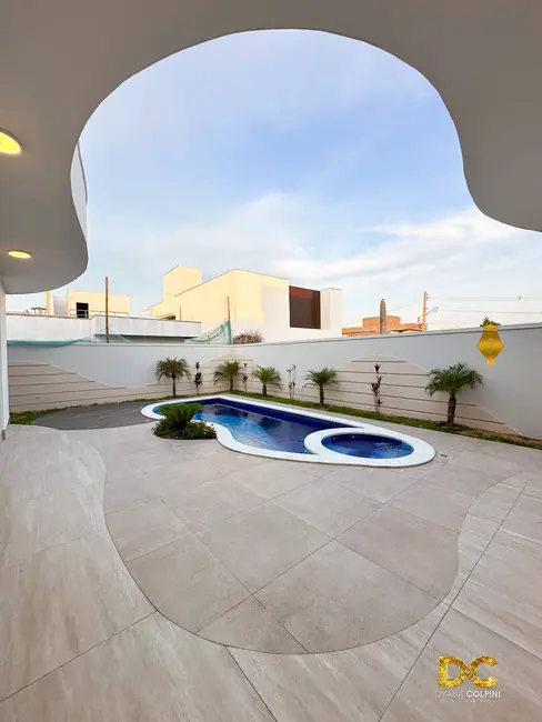 Casa de Condomínio com 3 quartos à venda, 256m2 em Cuiaba - MT - imagem 5 Foto 5 de Casa de Condomínio com 3 quartos à venda, 256m2 em Cuiaba - MT