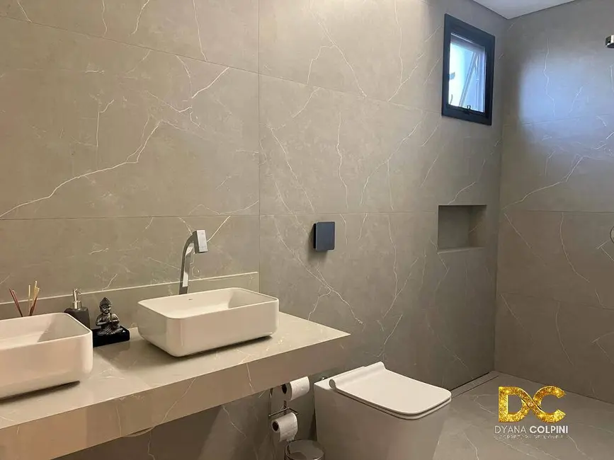 Casa de Condomínio com 3 quartos à venda, 306m2 em Petrópolis, Varzea Grande - MT - imagem 5 Foto 5 de Casa de Condomínio com 3 quartos à venda, 306m2 em Petrópolis, Varzea Grande - MT