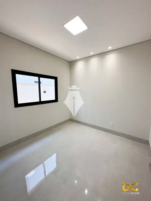 Casa de Condomínio com 3 quartos à venda, 147m2 em Cuiaba - MT - imagem 8 Foto 8 de Casa de Condomínio com 3 quartos à venda, 147m2 em Cuiaba - MT