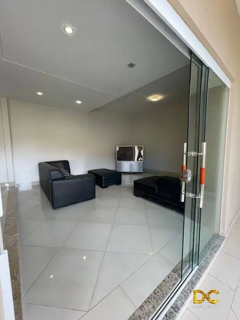Casa com 4 quartos à venda, 432m2 em Jardim Itália, Cuiaba - MT - imagem 3 Foto 3 de Casa com 4 quartos à venda, 432m2 em Jardim Itália, Cuiaba - MT