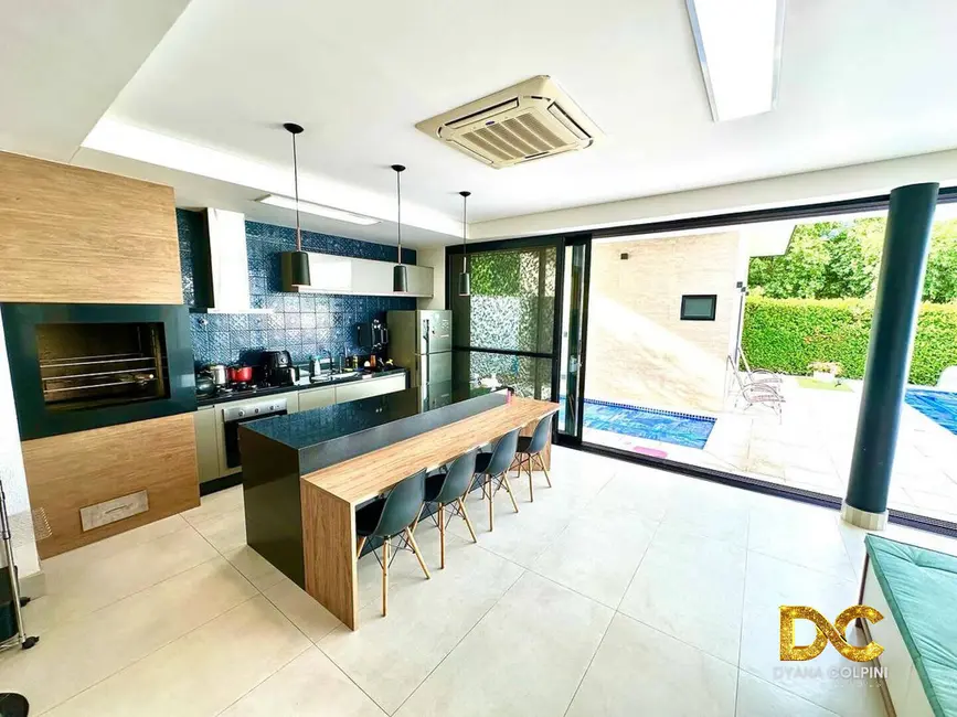 Casa de Condomínio com 3 quartos à venda, 359m2 em Jardim Imperial, Cuiaba - MT - imagem 6 Foto 6 de Casa de Condomínio com 3 quartos à venda, 359m2 em Jardim Imperial, Cuiaba - MT