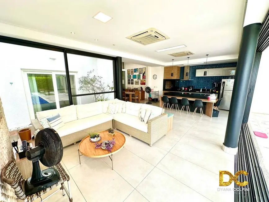 Casa de Condomínio com 3 quartos à venda, 359m2 em Jardim Imperial, Cuiaba - MT - imagem 3 Foto 3 de Casa de Condomínio com 3 quartos à venda, 359m2 em Jardim Imperial, Cuiaba - MT