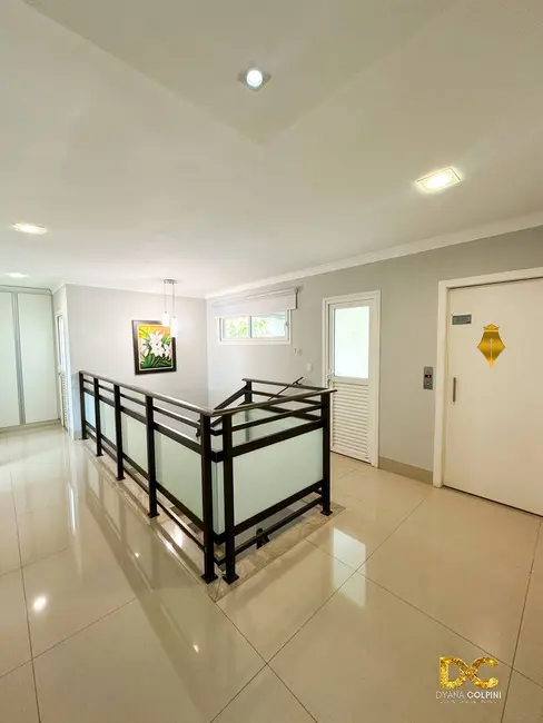 Casa de Condomínio com 4 quartos à venda, 452m2 em Jardim Itália, Cuiaba - MT - imagem 5 Foto 5 de Casa de Condomínio com 4 quartos à venda, 452m2 em Jardim Itália, Cuiaba - MT